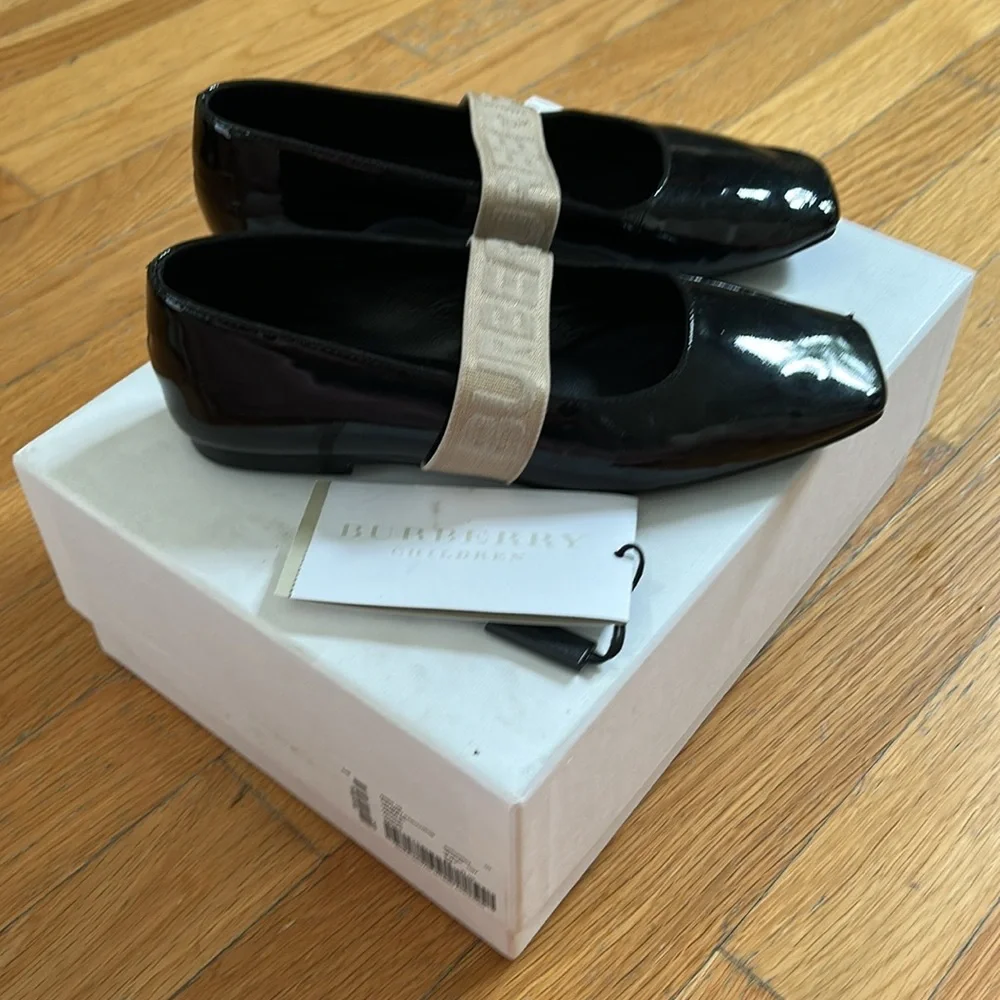 Burberry Patent Leather Ballet Flats - Picture 2 of 8